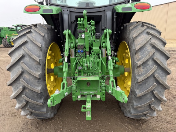 2025 John Deere 6R 175 - Photo22