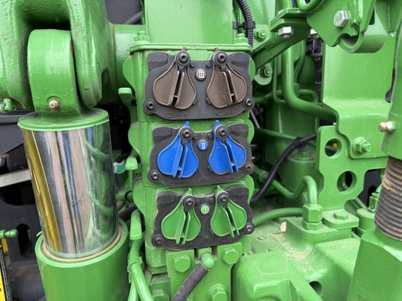 2025 John Deere 6R 175 - Photo23