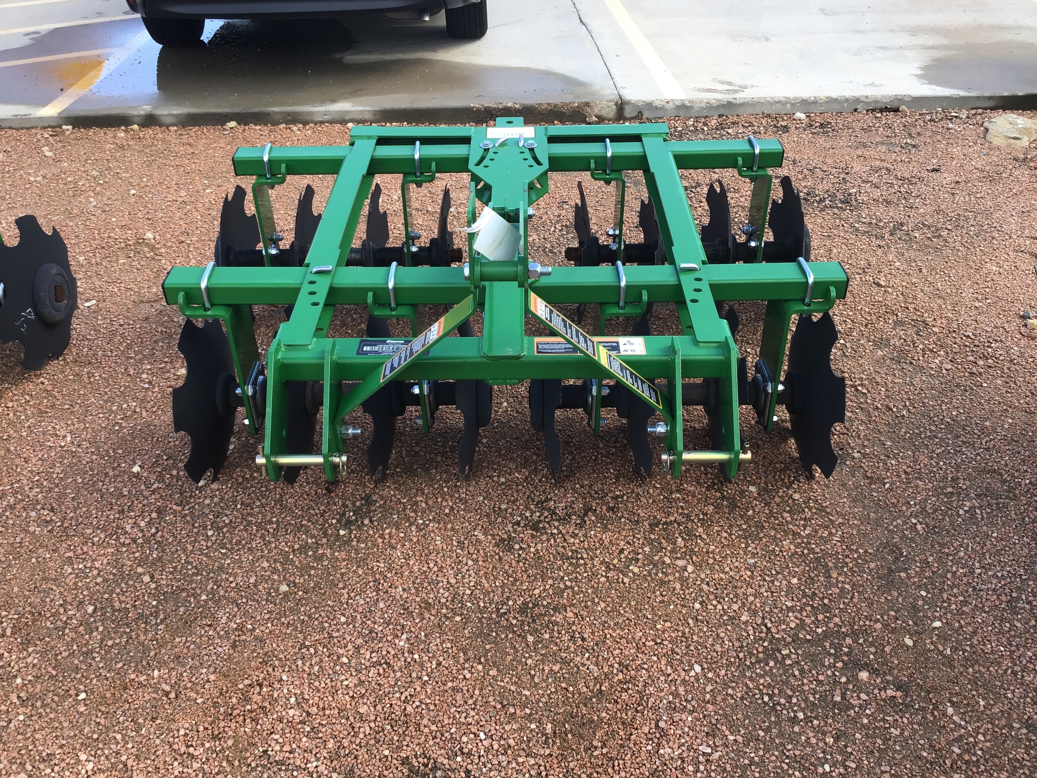 2023 Frontier TM1062L Image 1