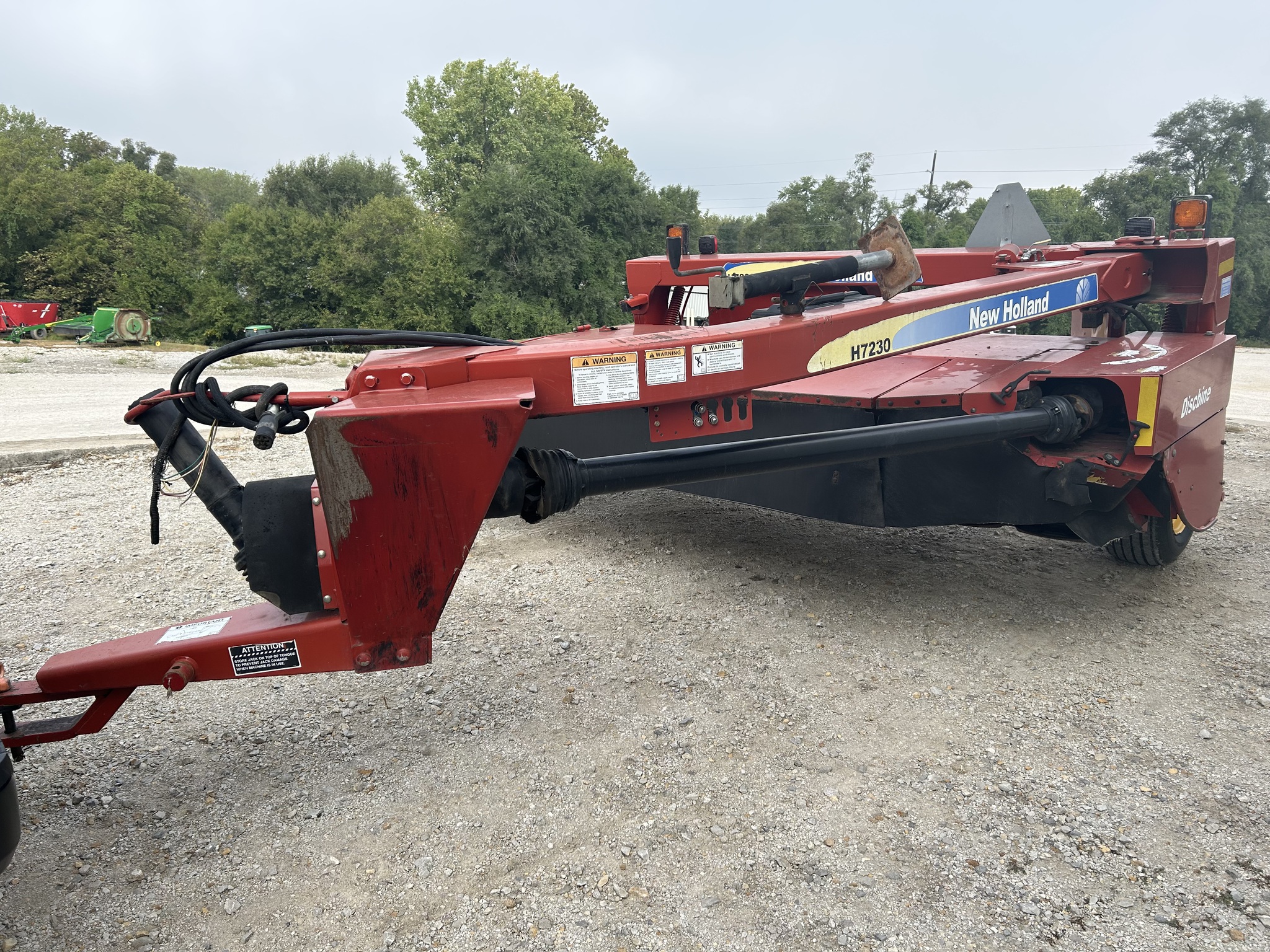  2013 New Holland H7230 at Heritage Tractor in Atchison, KS