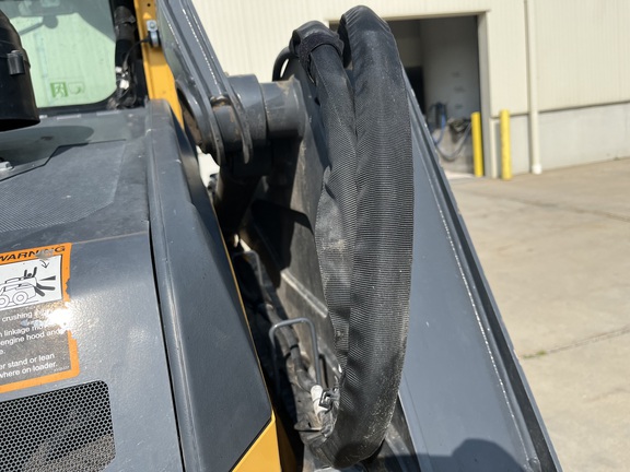 2024 John Deere 324G - Photo27