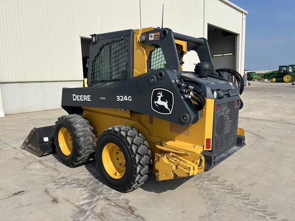 2024 John Deere 324G - Photo7