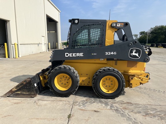 2024 John Deere 324G - Photo8