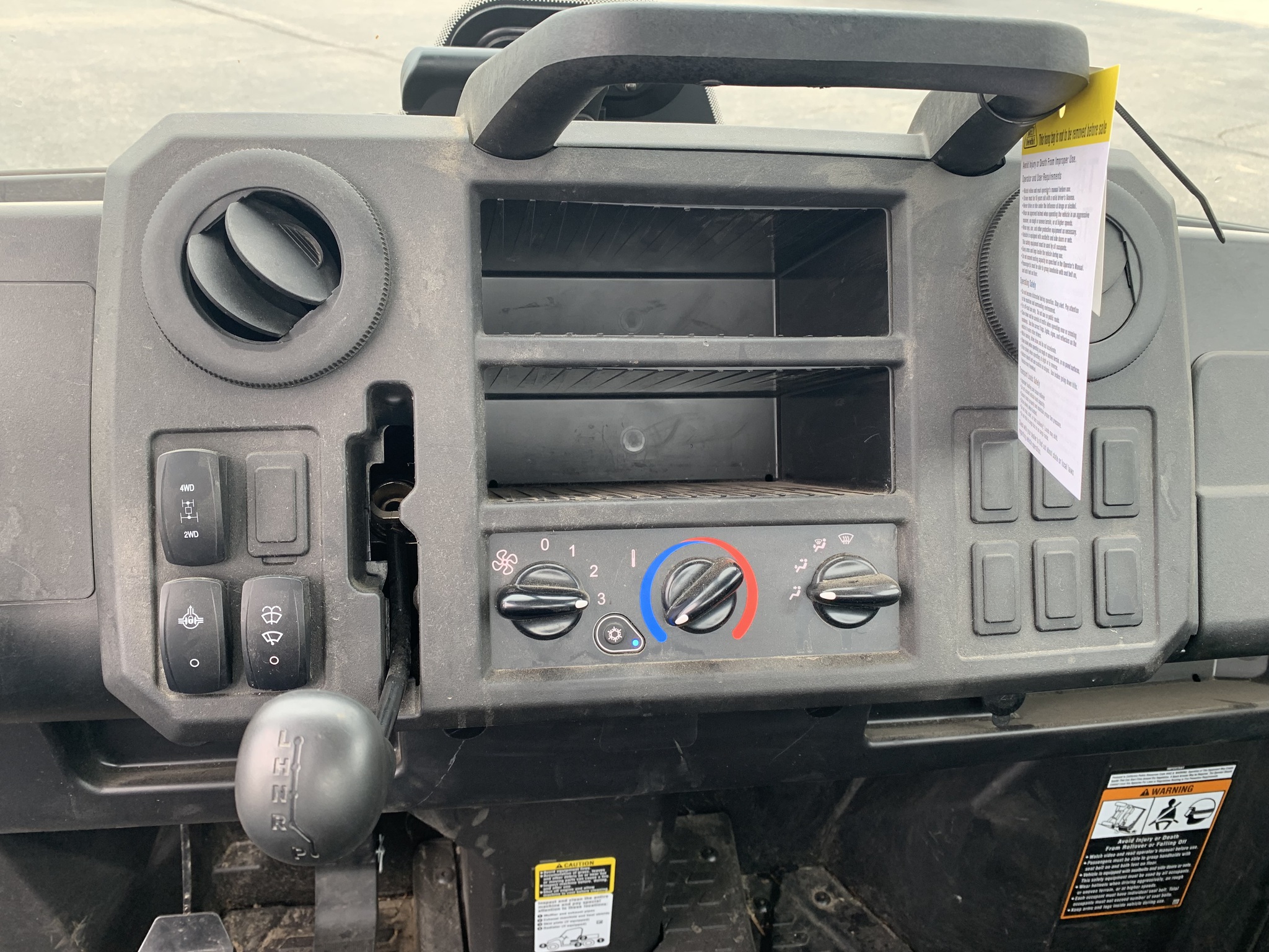 John Deere XUV 835M Image 8