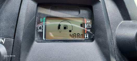 2020 John Deere X380 Image 6