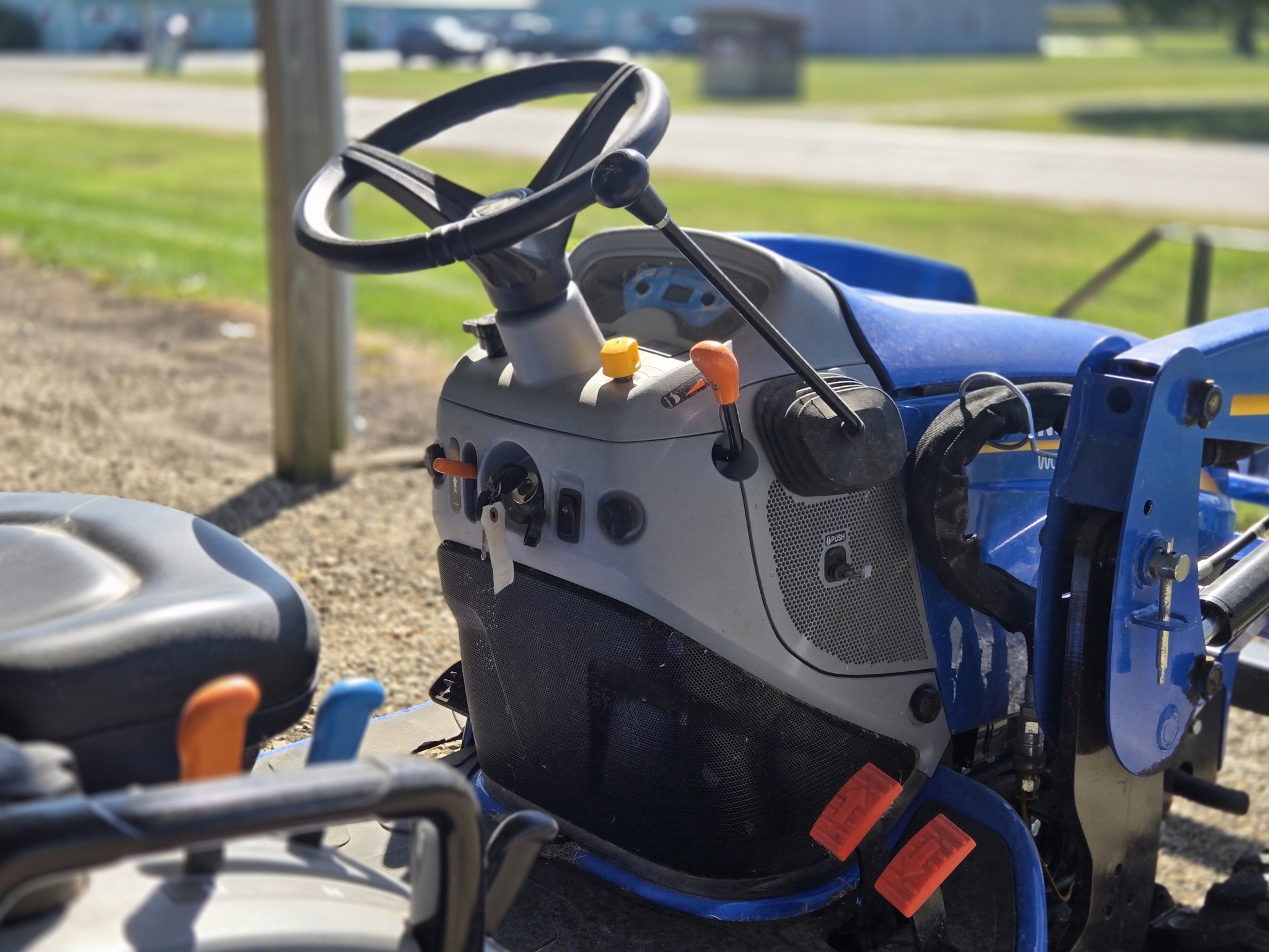  2021 New Holland Workmaster 25S at Heritage Tractor in Monmouth, IL