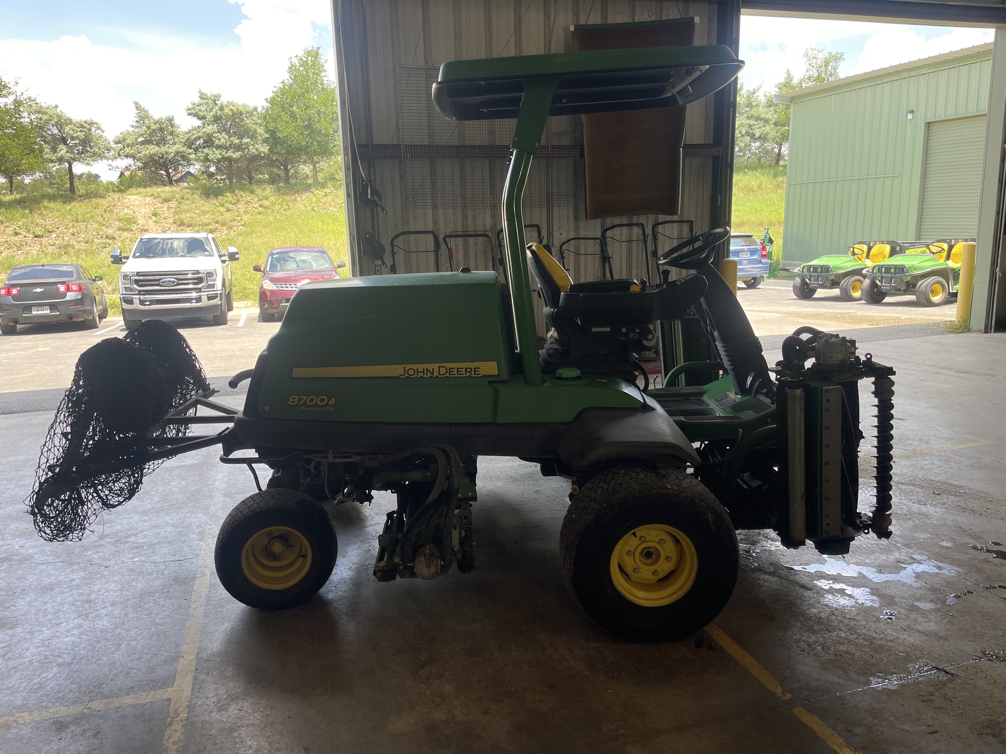 2021 John Deere 8700A Image 6
