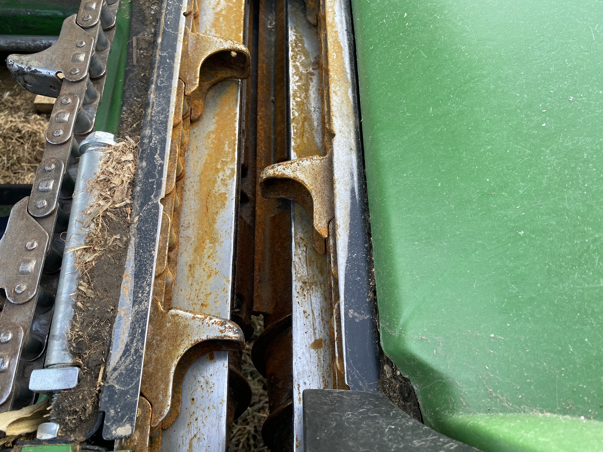 2025 John Deere CR 12 Image 9