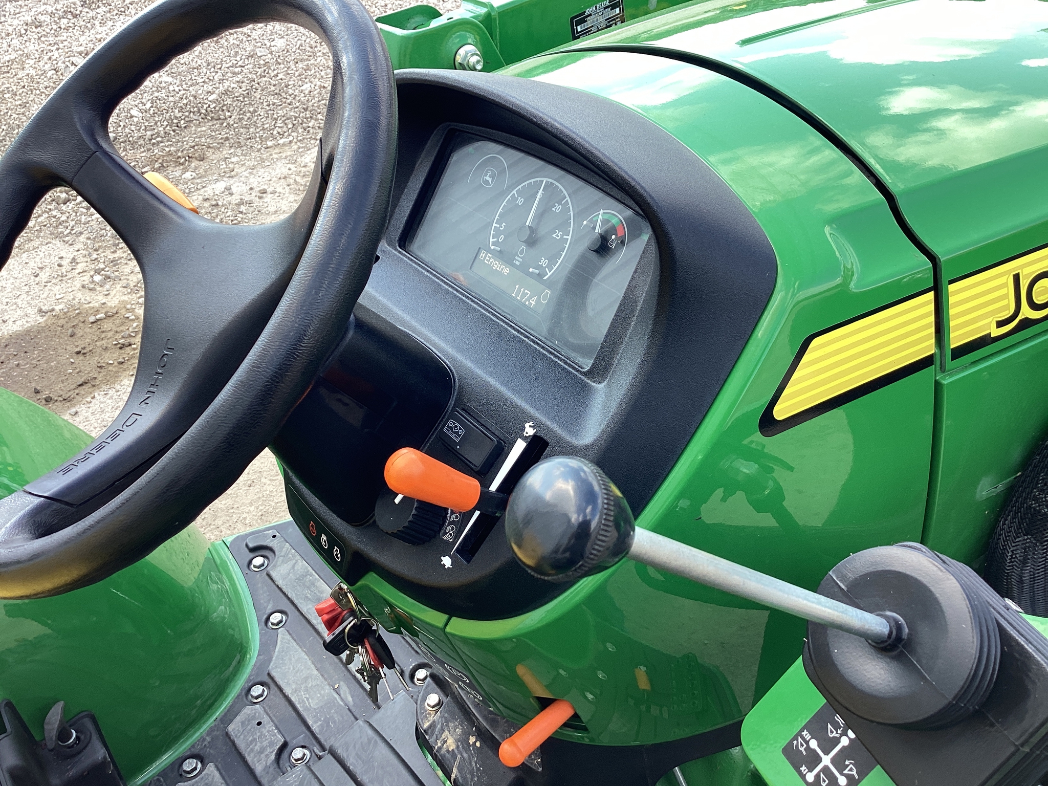2022 John Deere 3025D Image 22