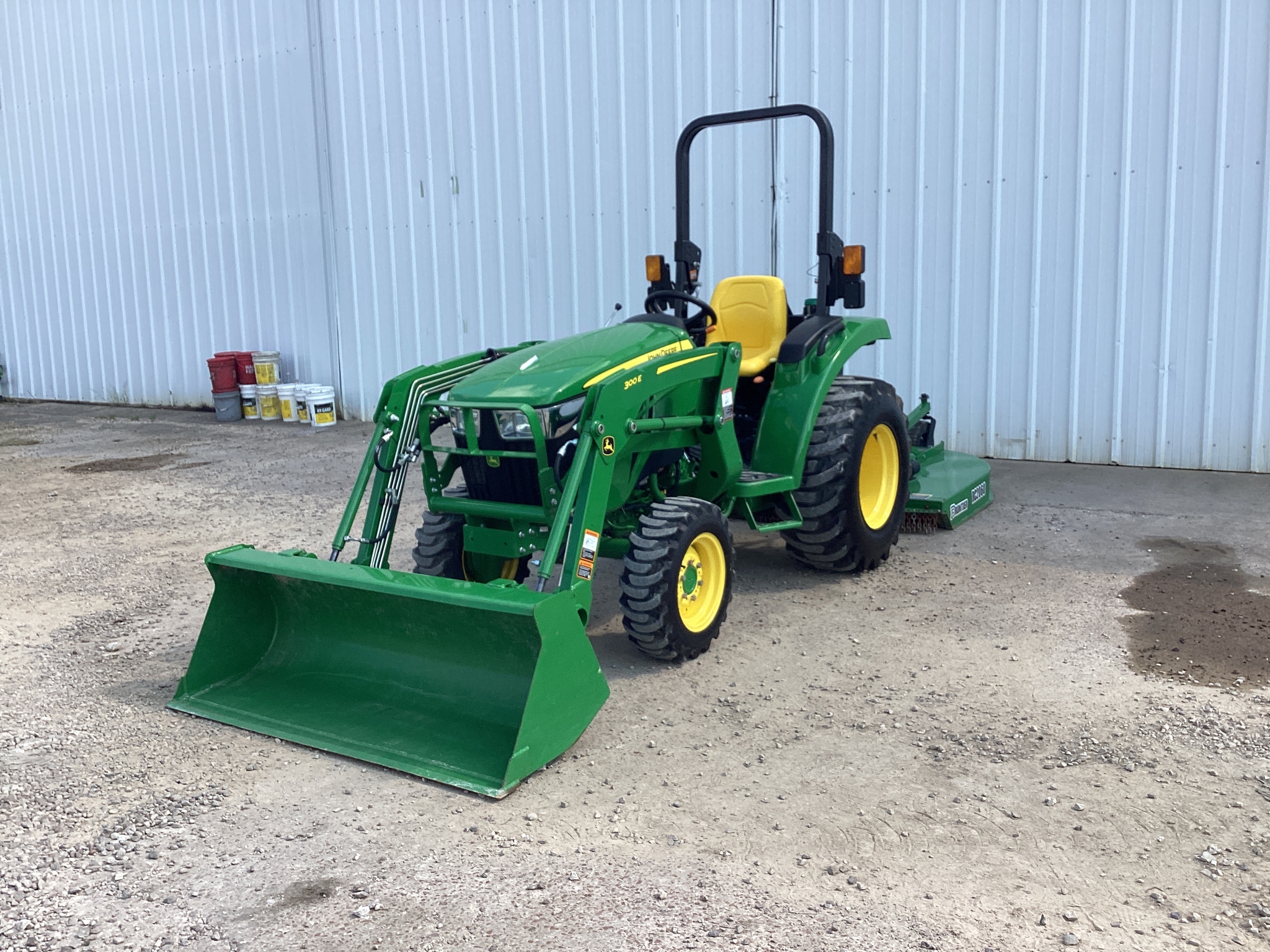 2022 John Deere 3025D Image 16