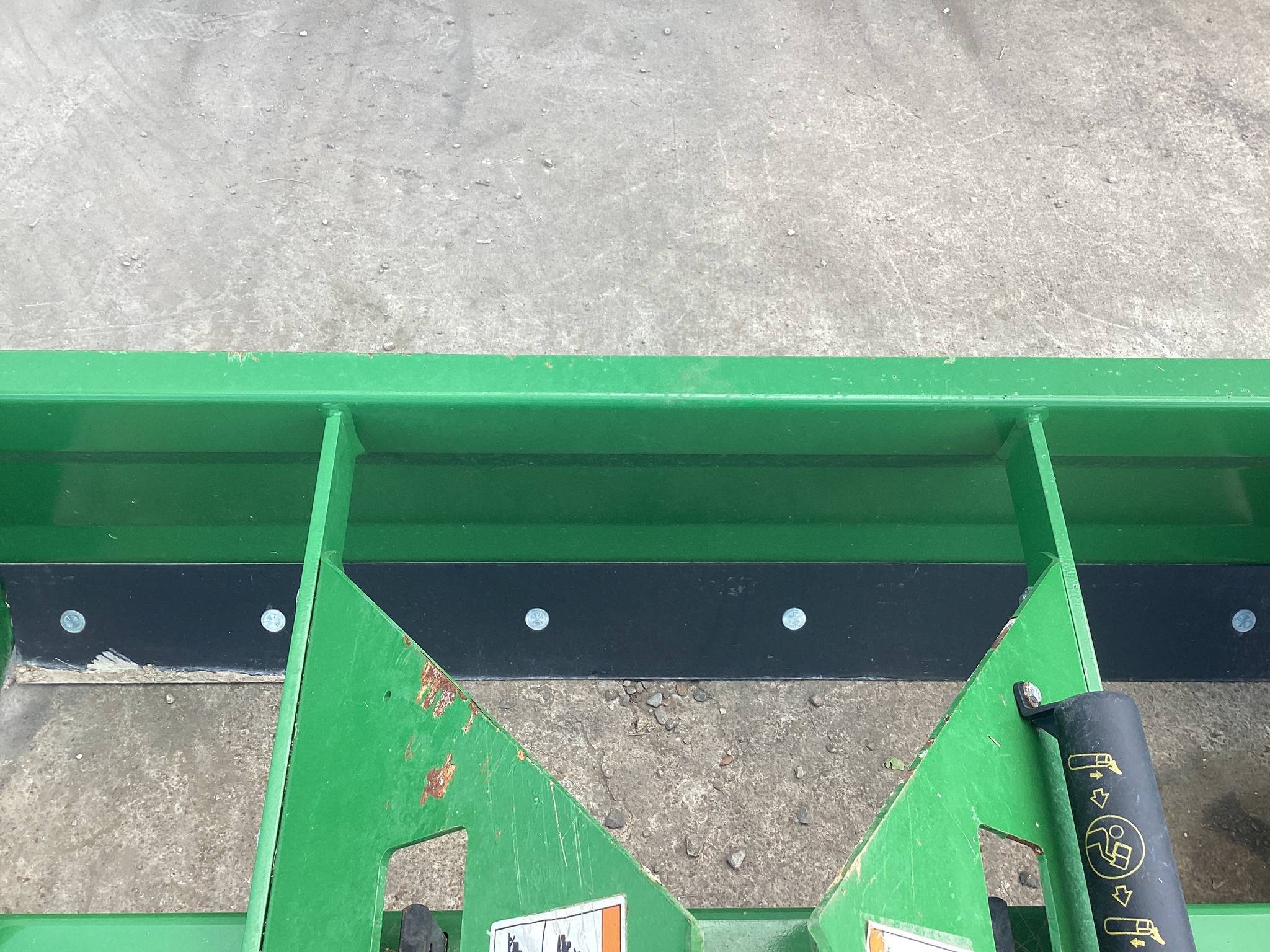2022 John Deere 3025D Image 32