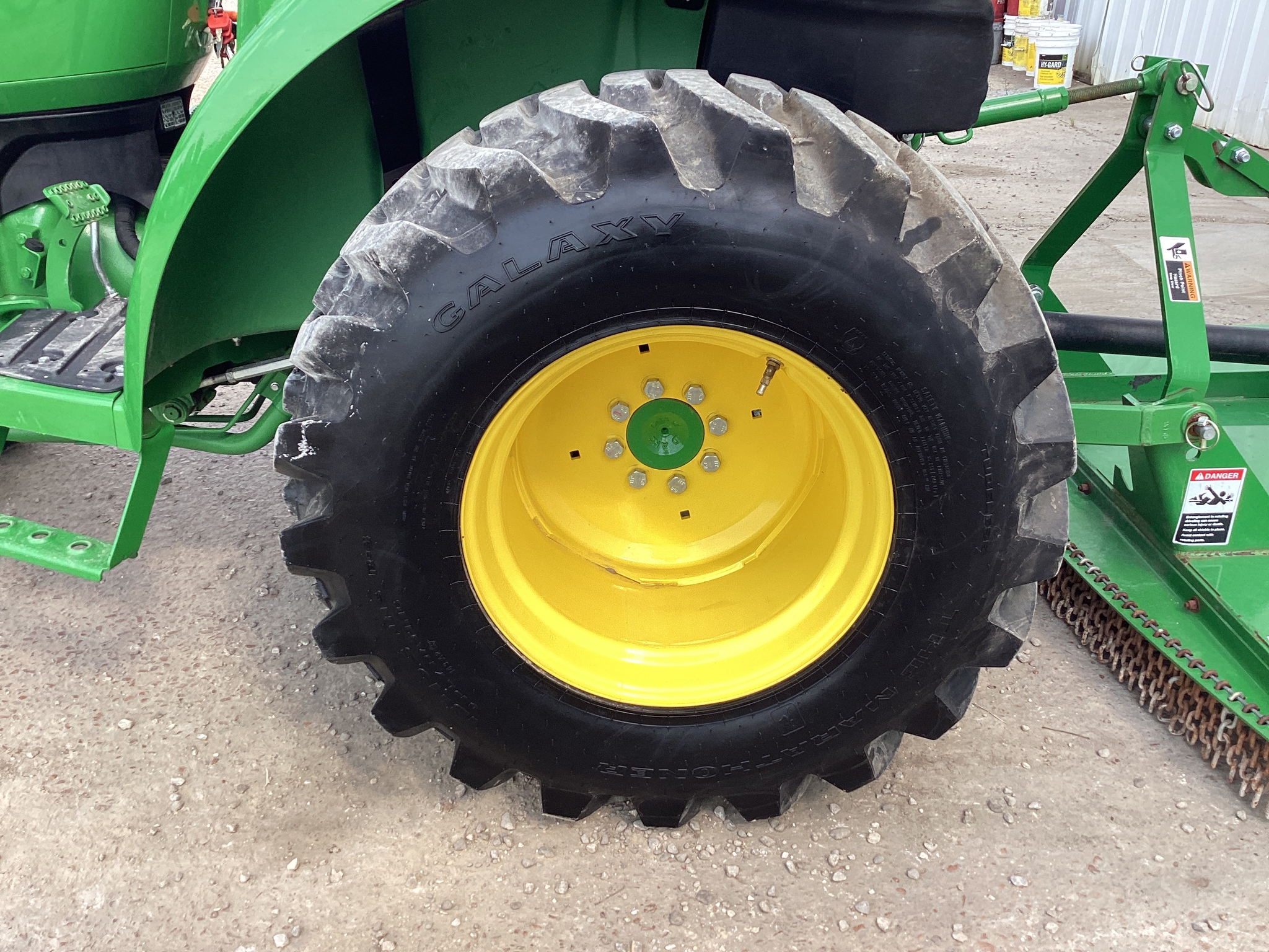 2022 John Deere 3025D Image 25