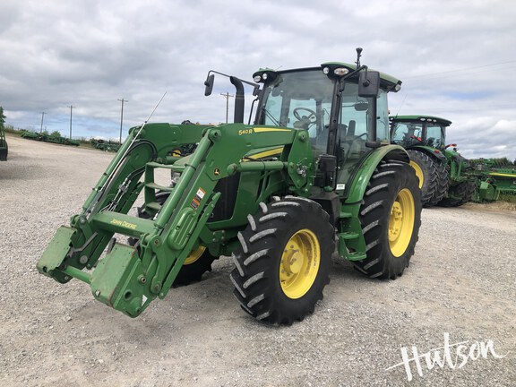 Photo of 2022 John Deere 5125R
