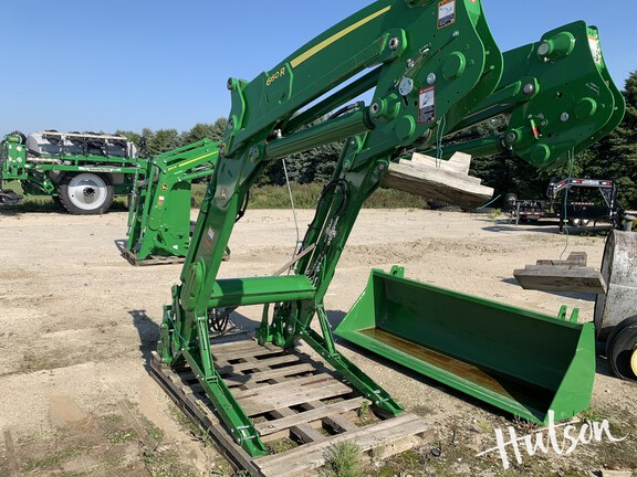 Photo of 2021 John Deere 660R