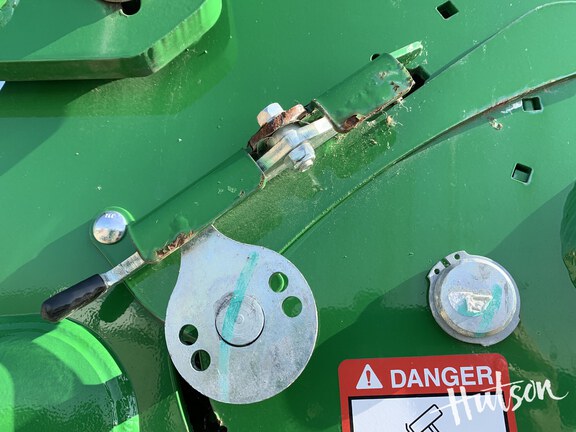 Photo of 2021 John Deere 660R