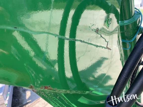 Photo of 2021 John Deere 660R