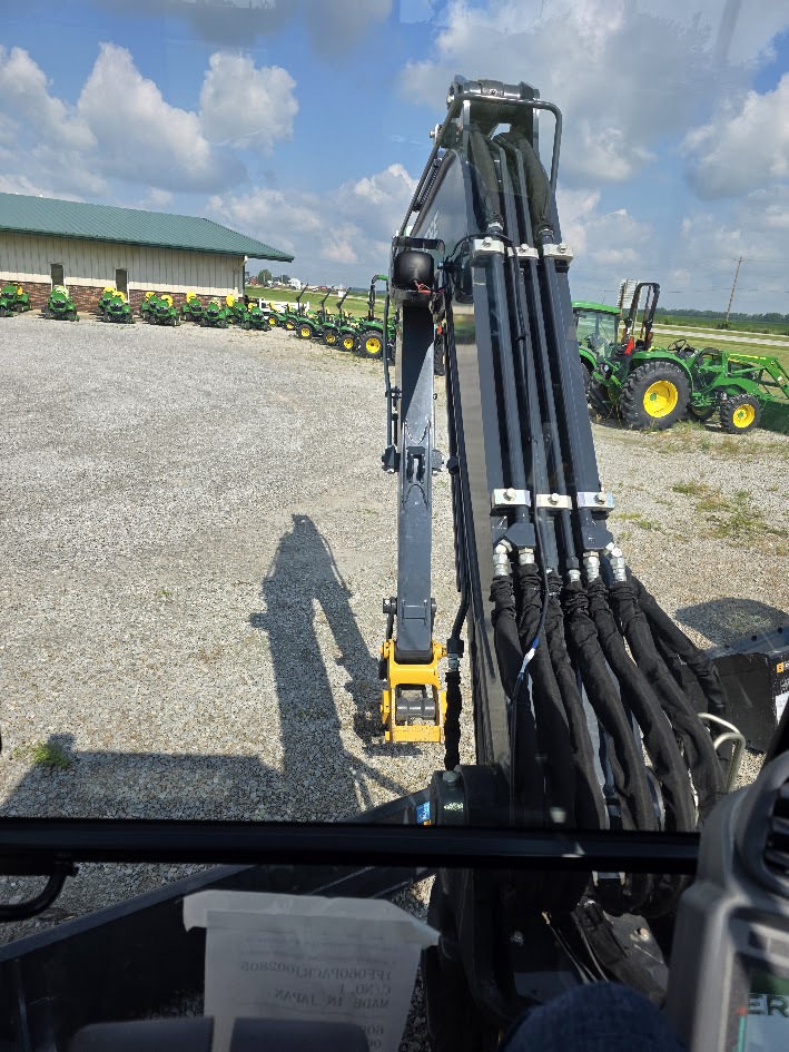 2025 John Deere 60 P Image 7