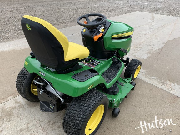 Photo of 2025 John Deere X394