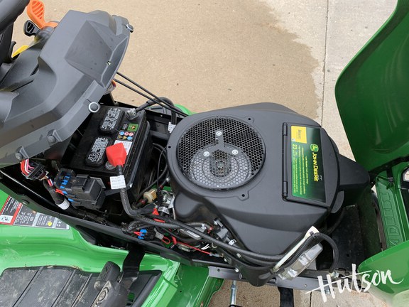 Photo of 2025 John Deere X394