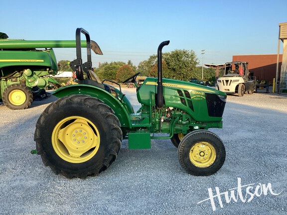 Photo of 2022 John Deere 5065E