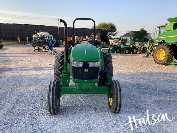 Photo of 2022 John Deere 5065E