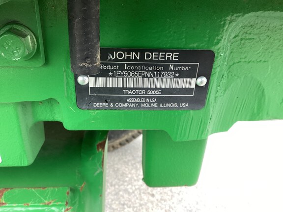 Photo of 2022 John Deere 5065E
