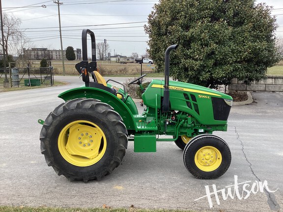 Photo of 2022 John Deere 5065E