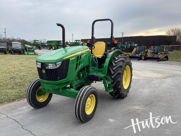 Photo of 2022 John Deere 5065E