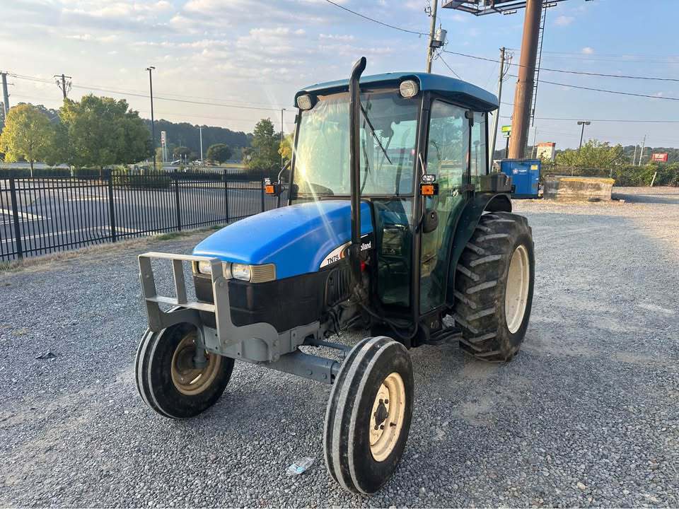 2000 New Holland TN75S Image 4