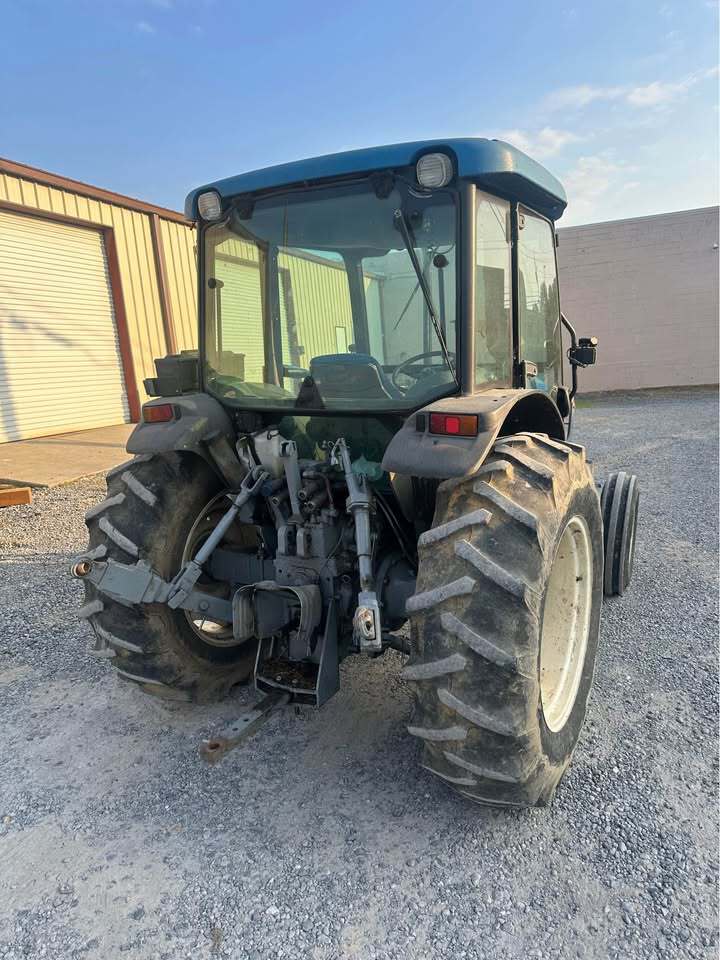 2000 New Holland TN75S Image 3