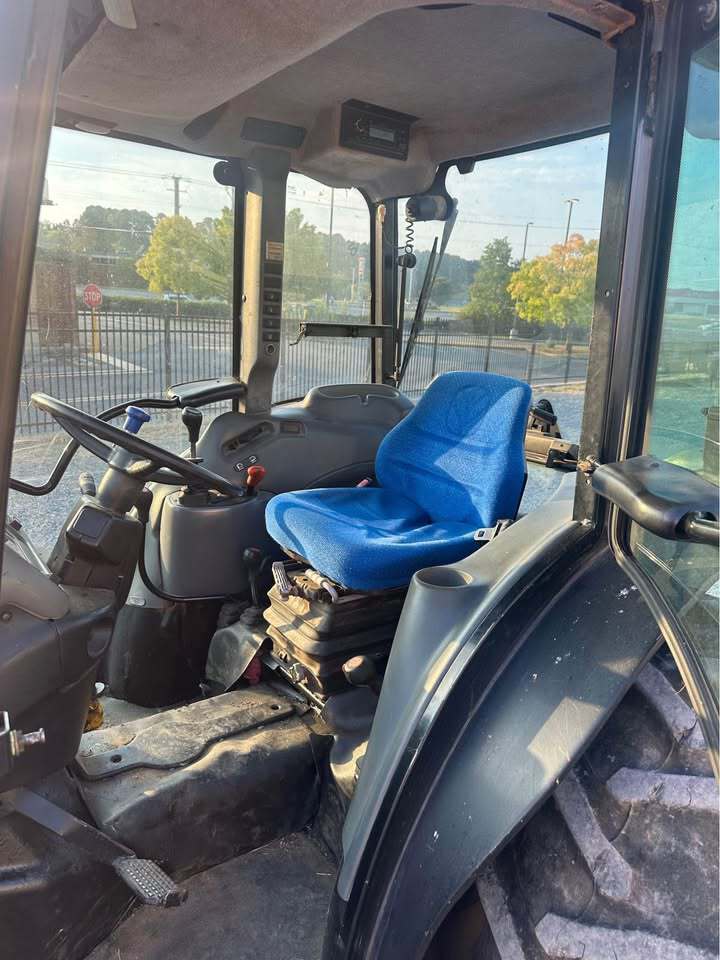 2000 New Holland TN75S Image 5