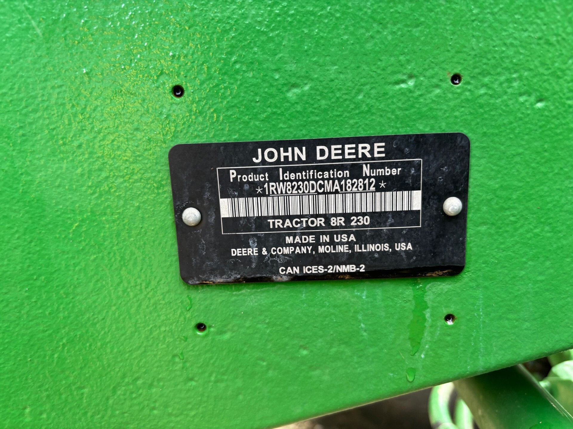 2021 John Deere 8R 230 Image 11