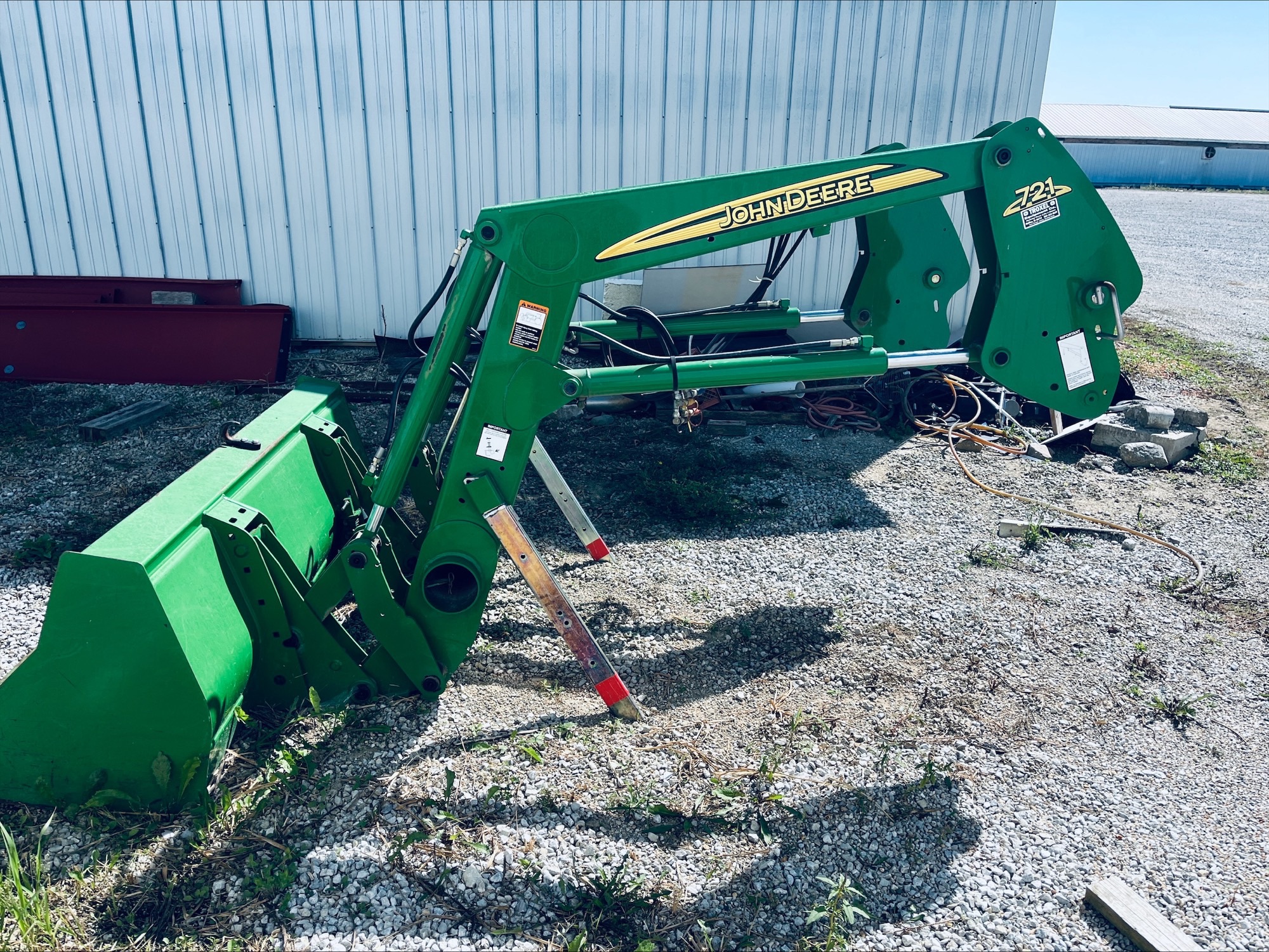 2004 John Deere 721 Image 5