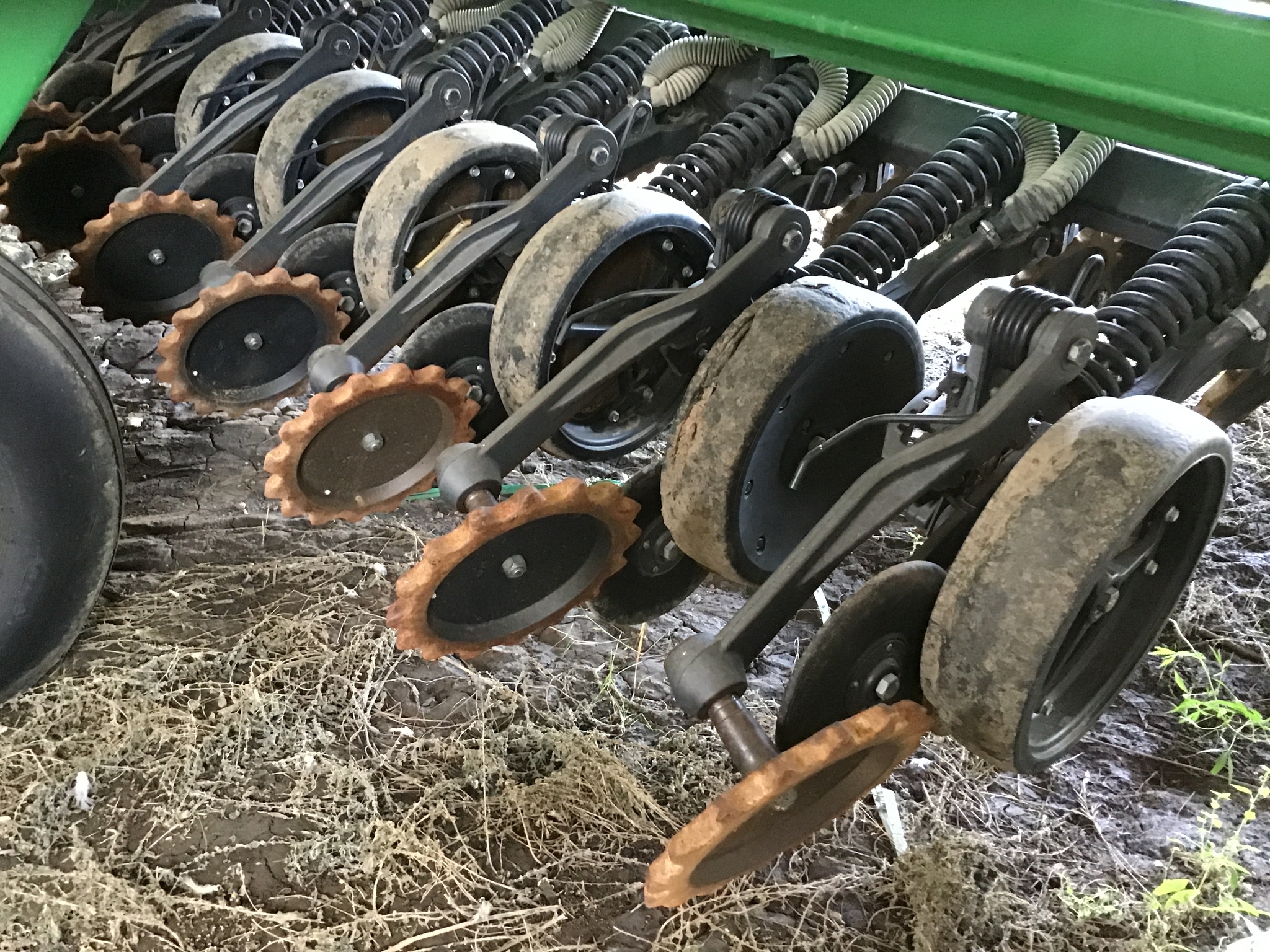 2008 John Deere 1590 Image 3