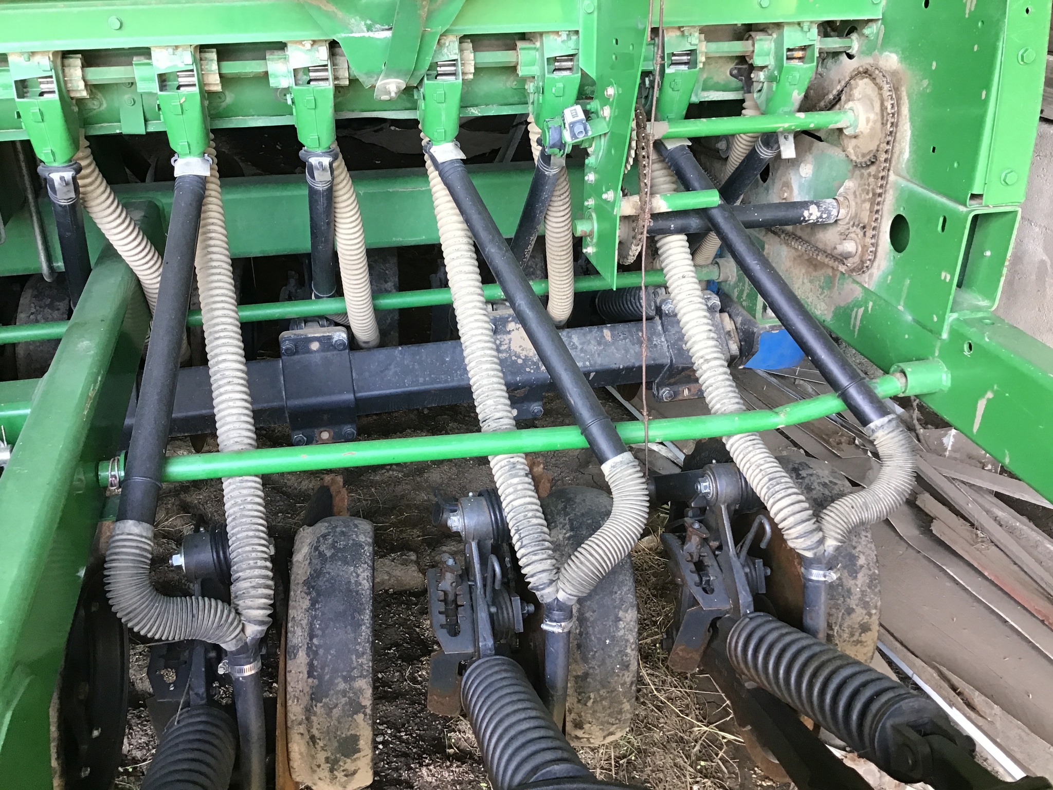 2008 John Deere 1590 Image 6