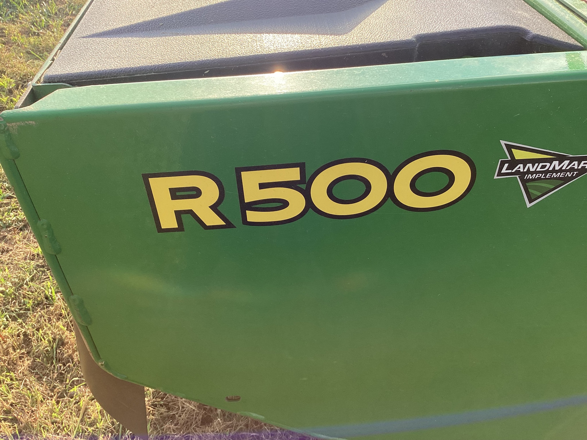 2024 John Deere W235R Image 26