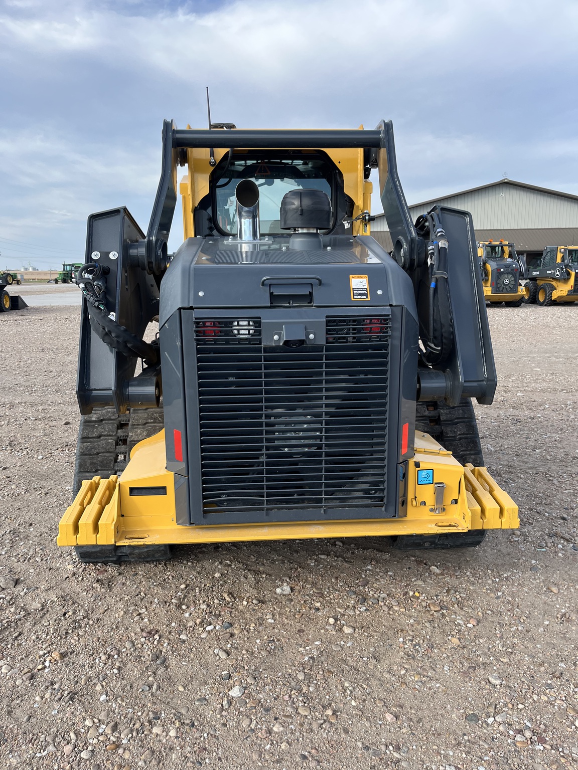 2023 John Deere 333G Image 6