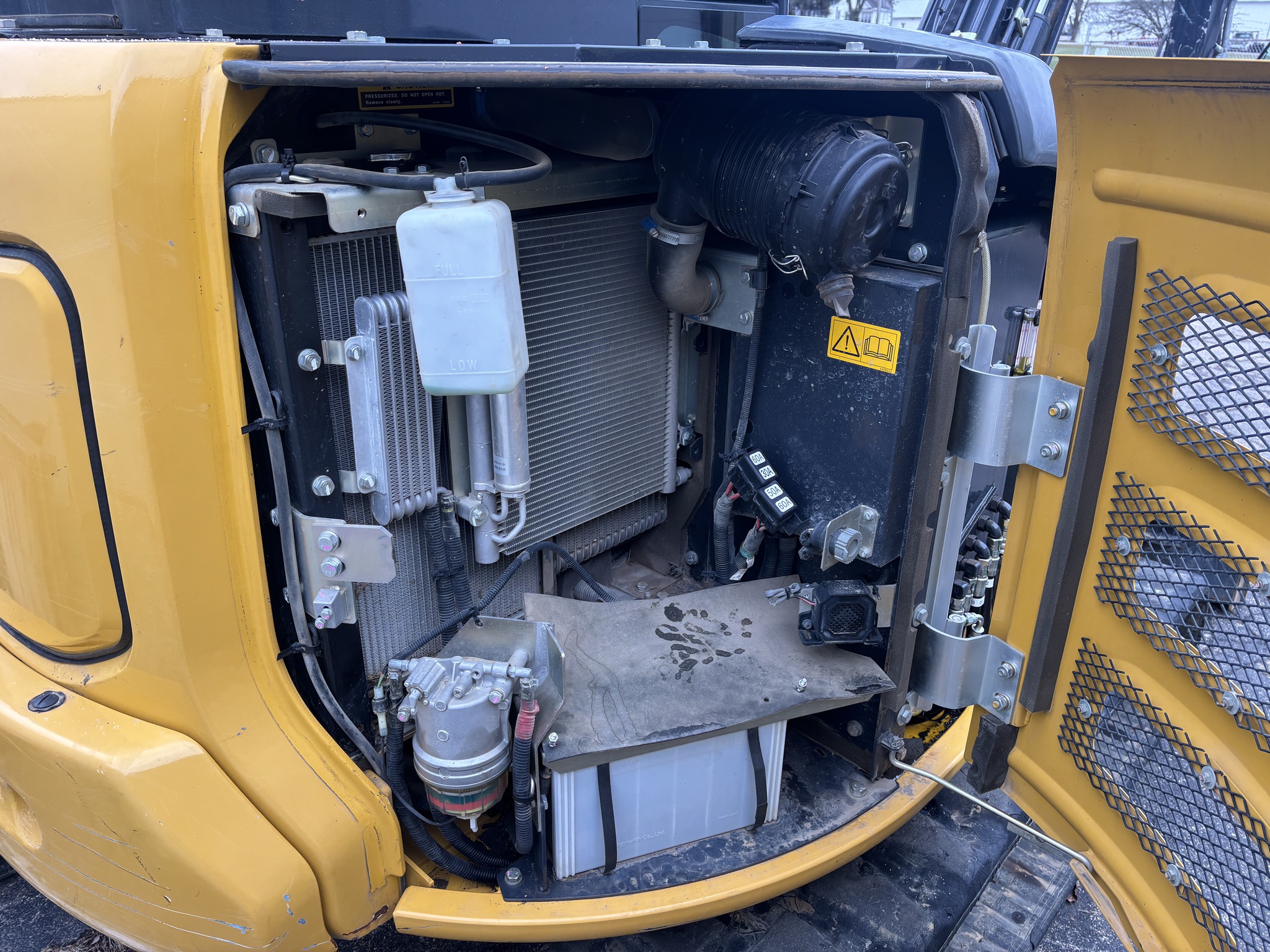 Used 2022 John Deere 50G Compact Excavators at Koenig Equipment in Germantown, OH - PhotoXL17