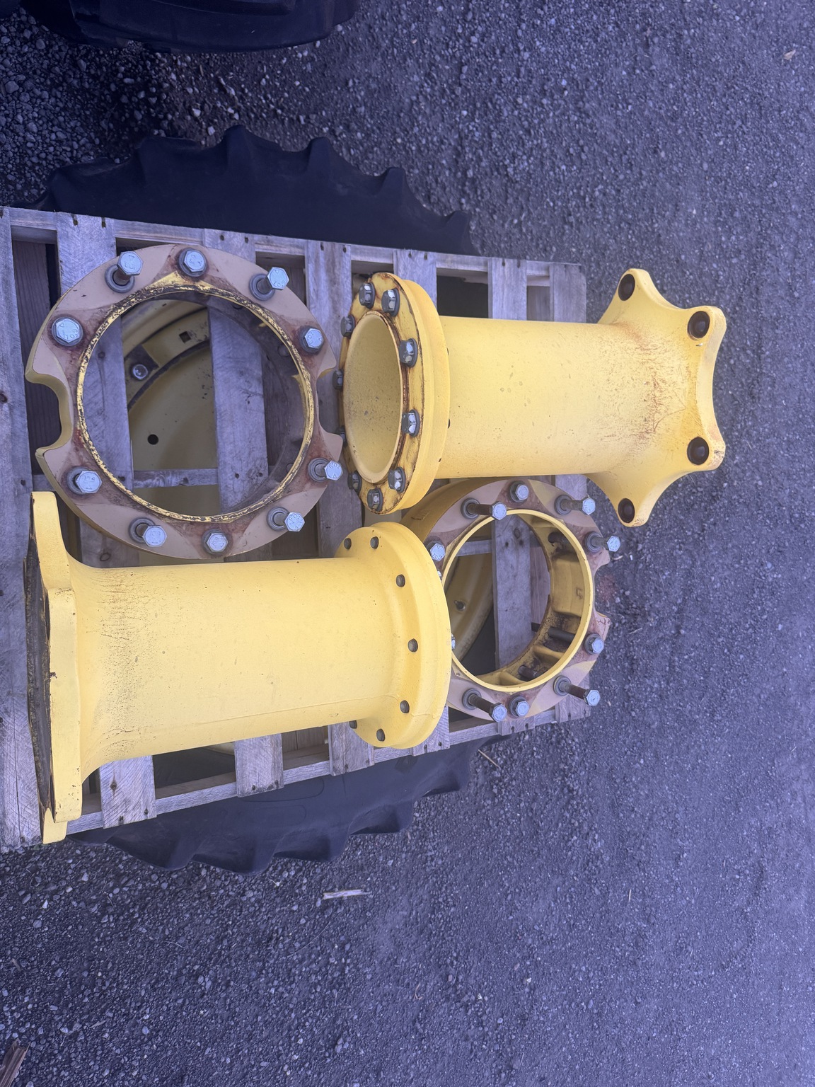 2013 Firestone 380/80/R38 Image 7