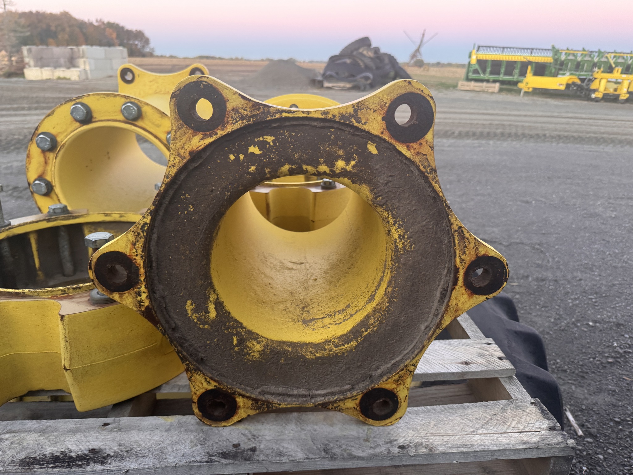 2013 Firestone 380/80/R38 Image 6