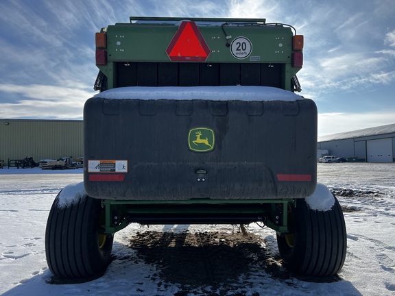 2024 John Deere 561R - Photo4