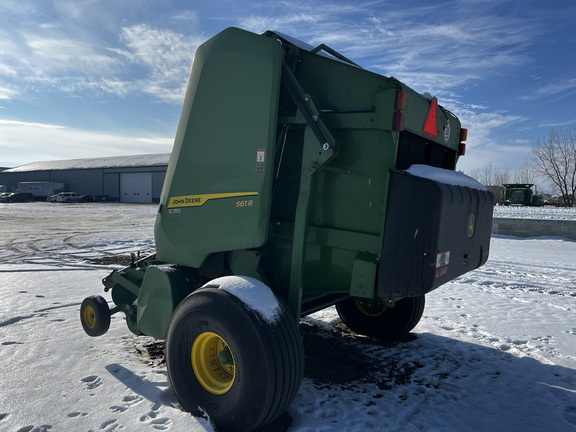 2024 John Deere 561R - Photo5