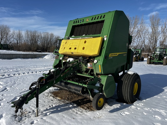 2024 John Deere 561R - Photo7