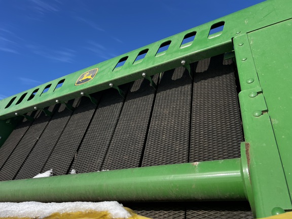 2024 John Deere 561R - Photo15