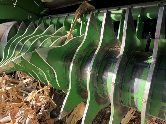 2024 John Deere 561R - Photo16