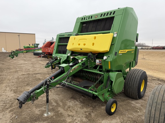 2024 John Deere 561R - Photo7