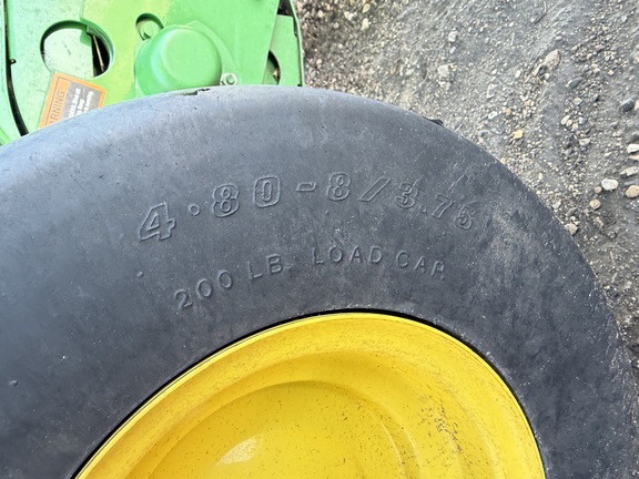 2024 John Deere 561R - Photo9