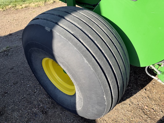 2024 John Deere 561R - Photo13
