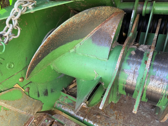 2024 John Deere 561R - Photo18