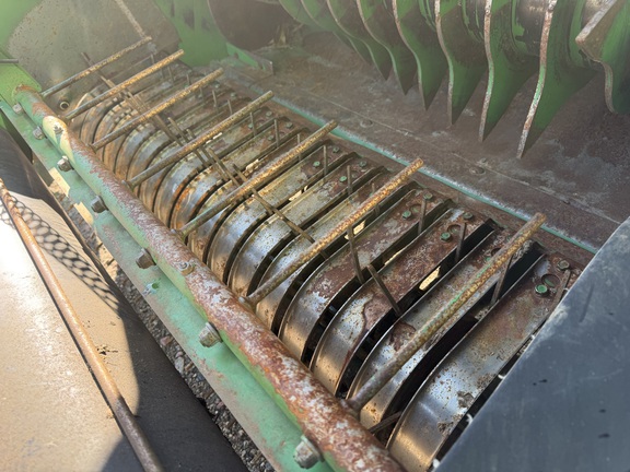 2024 John Deere 561R - Photo23